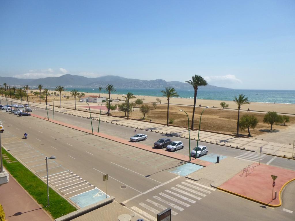 Apart-Rent Apartment Mirablau Mar 0090 Empuriabrava Eksteriør bilde